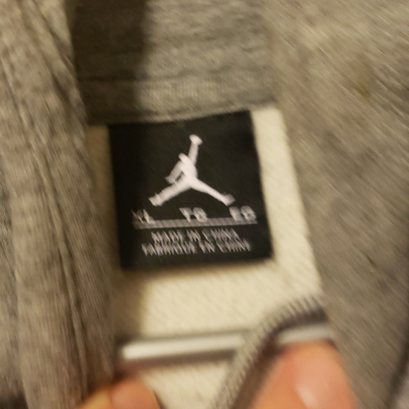Xl jordan sweatshirt - Picture 2 of 2